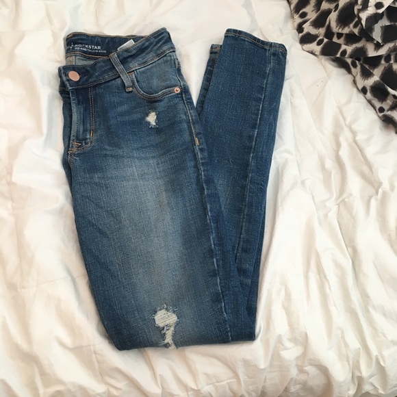 Old Navy Pants - Old navy rockstar jeans!